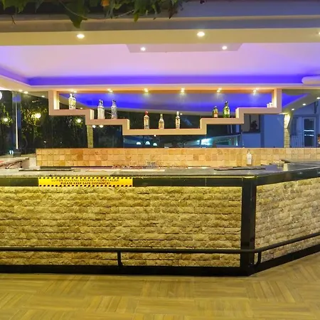 Otel Yücel 3*